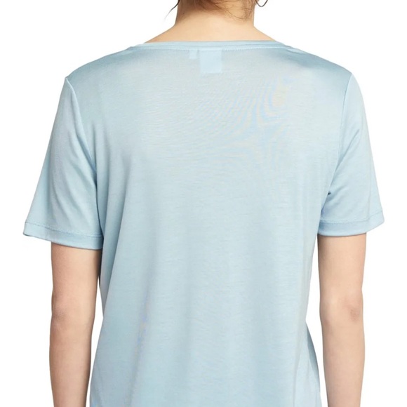 New Lune Top- Size L- color: blue - Picture 5 of 5